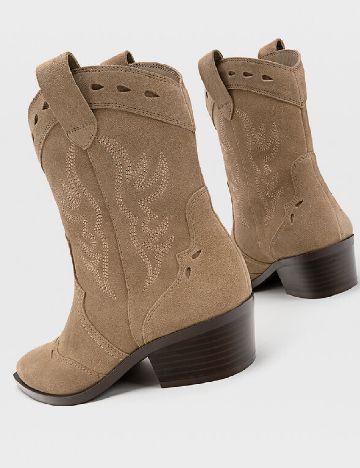 Ciocate Stradivarius, maro