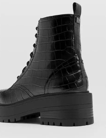 Ghete Stradivarius, negru