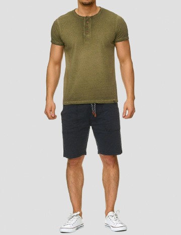 Pantaloni scurti INDICODE, negru