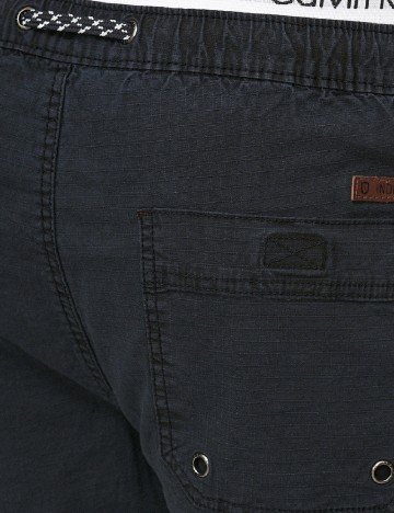 Pantaloni scurti INDICODE, negru