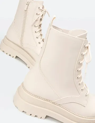 Ghete Stradivarius, crem Crem