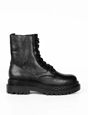 Ghete Stradivarius, negru Negru