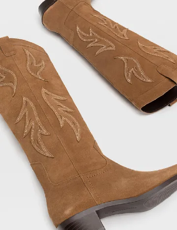 Cizme Stradivarius, maro Maro