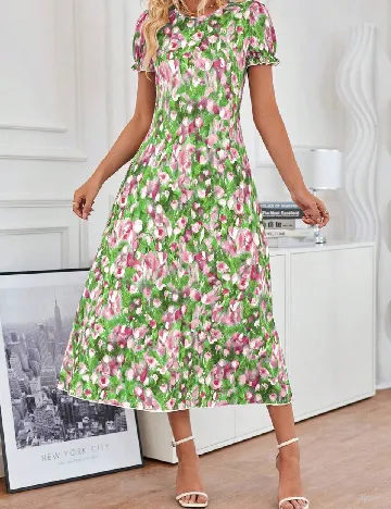Rochie medie SHEIN, verde/roz Verde