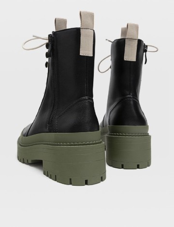 Ghete Stradivarius, negru