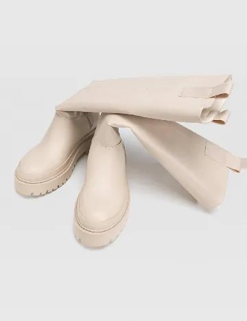 Cizme Stradivarius, crem Crem