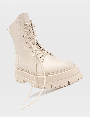 Ghete Stradivarius, crem Crem