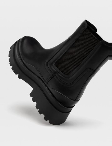 Ghete Stradivarius, negru