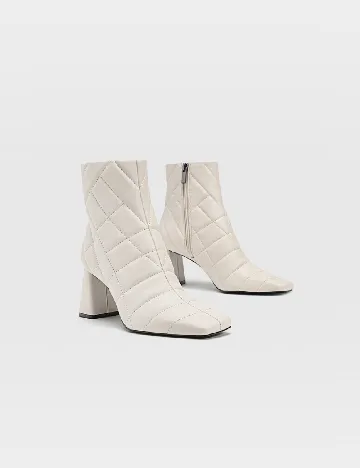 Botine Stradivarius, ecru Alb