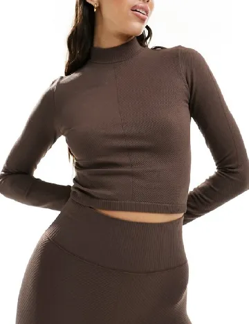 Top ASOS, maro Maro