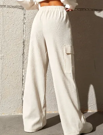 Pantaloni SHEIN, ecru Alb