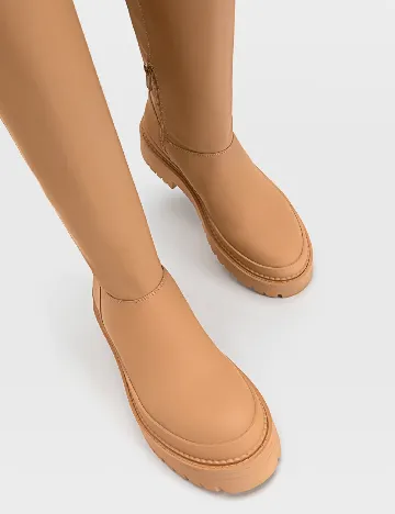 Cizme Stradivarius, maro Maro
