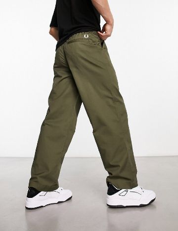 Pantaloni Fred Perry, verde