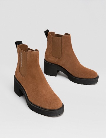 Ghete Stradivarius, maro