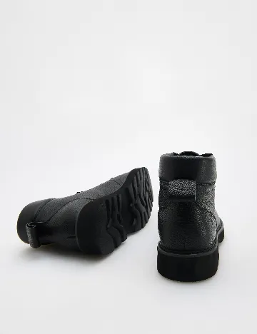 Ghete Reserved, negru Negru