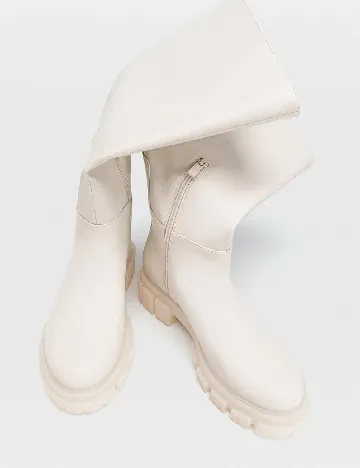 Cizme Stradivarius, ecru Alb