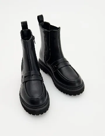 Ghete Reserved, negru Negru