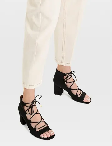 Sandale Stradivarius, negru Negru