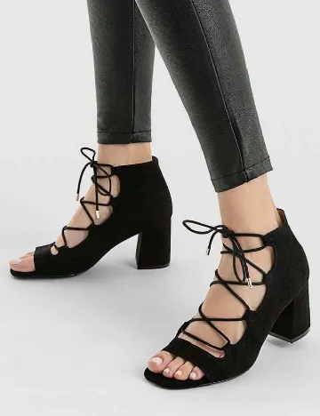 Sandale Stradivarius, negru Negru