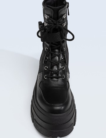Ghete Stradivarius, negru
