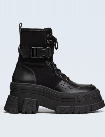 Ghete Stradivarius, negru