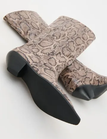 Cizme Reserved, imprimeu sarpe Animal print