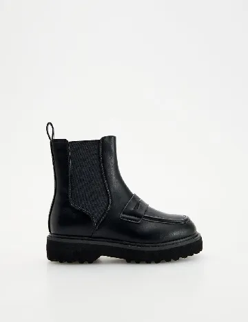 Ghete Reserved, negru Negru