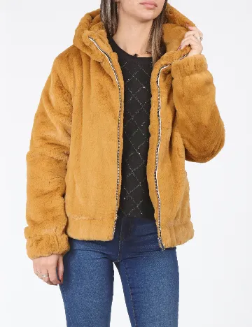 Jacheta Zara, maro Maro