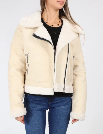 Jacheta Stradivarius, crem Crem