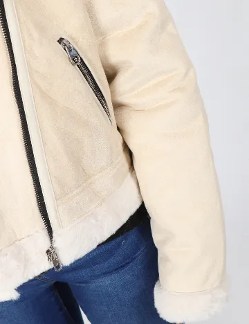 Jacheta Stradivarius, crem Crem
