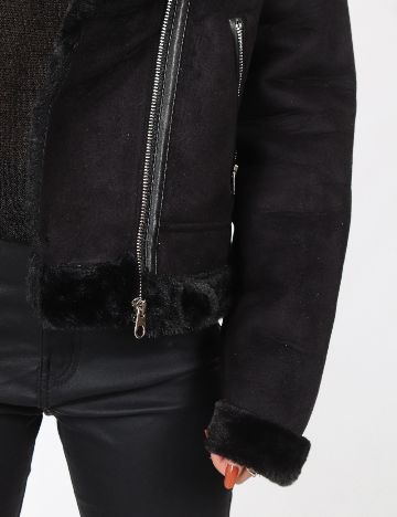 Jacheta Stradivarius, negru