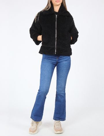 Jacheta Zara, negru