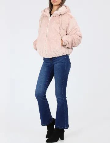 Jacheta Stradivarius, roz Roz
