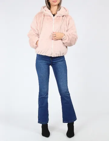 Jacheta Stradivarius, roz Roz