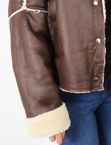 Jacheta Zara, maro