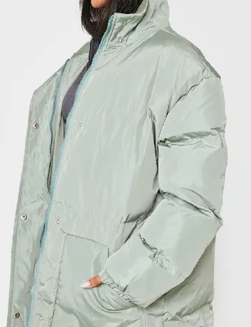 Geaca Oversize PrettyLittleThing, verde Verde