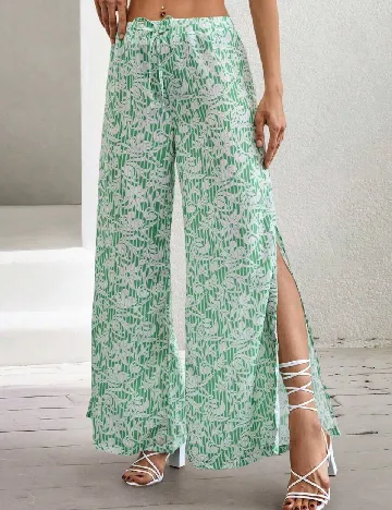 Pantaloni SHEIN, verde/alb Verde