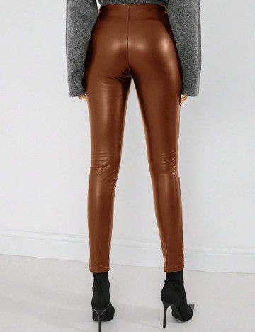 Pantaloni Three-S, maro