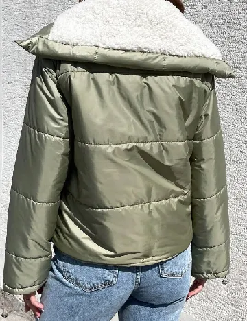 Geaca SHEIN, verde Verde