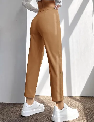 Pantaloni SHEIN, maro Maro