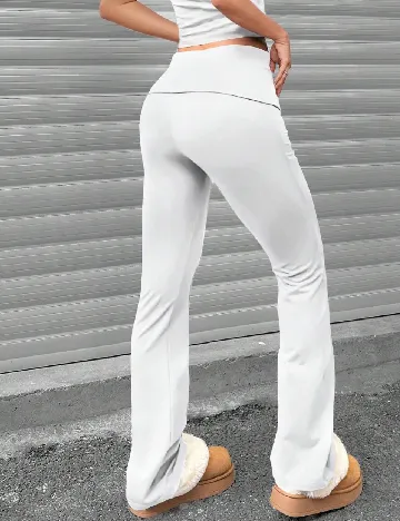 Pantaloni SHEIN, alb Alb