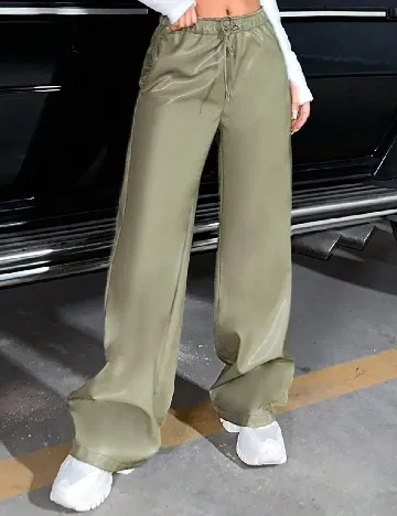 Pantaloni SHEIN, kaki Verde