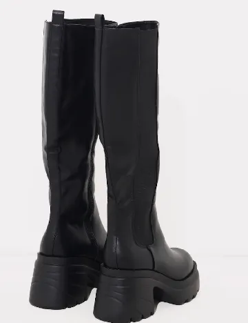 Cizme PrettyLittleThing, negru Negru