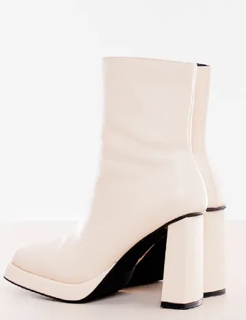 Botine PrettyLittleThing, ecru Alb