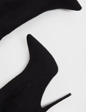 Cizme PrettyLittleThing, negru Negru