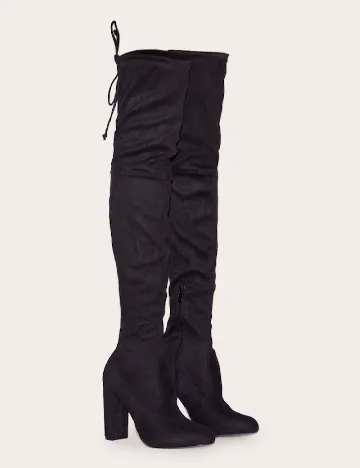 Cizme PrettyLittleThing, negru Negru