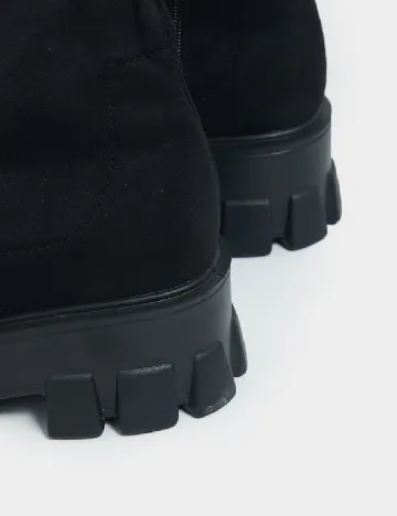 Cizme PrettyLittleThing, negru Negru