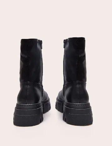Ghete PrettyLittleThing, negru Negru