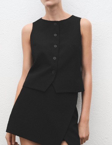 Vesta Mango, negru