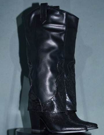 Cizme PrettyLittleThing, negru